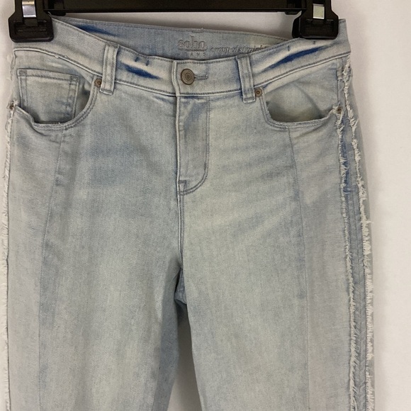 Soho New York & Company Chopped Straight Jeans Size 4 - Picture 2 of 11